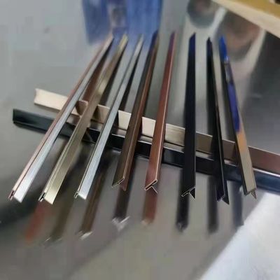 Goede prijs 0.65mm dikte 304 roestvrijstalen tegelprofiel met aangepaste afmetingen voor wand- en vloerbescherming online