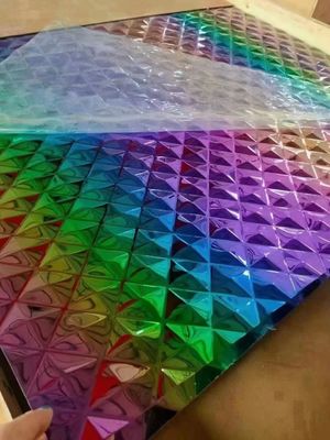 Goede prijs Regenboogkleur gestempeld diamant roestvrij staal plaat watergolf decoratie plaat online