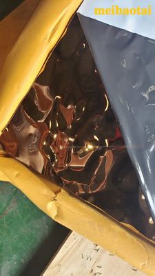 Gepersonaliseerde grootte 0,65 mm Dikte Zwarte kleur bedekte watergolf roestvrij staalplaat voor plafond en muur