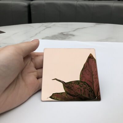 PVD-gecoate bronzen spiegel 201-klasse roestvrijstalen decoratieve plaat met 6K / 8K oppervlakteafwerking