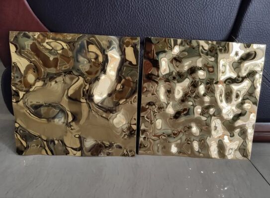 Goede prijs 304 Grade Gouden Spiegelafwerking Watergolf Roestvrij Staalplaat met 0,65 mm Dikte voor Decoratieve Toepassingen online