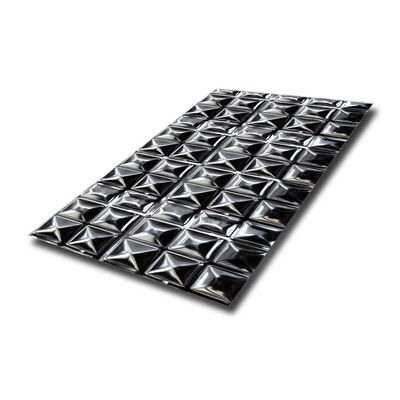 Goede prijs 304 PVD Zwart Kleur 3D Vierkante Patroon Spiegel Stamped Finish Roestvrij staal bekleding panelen online